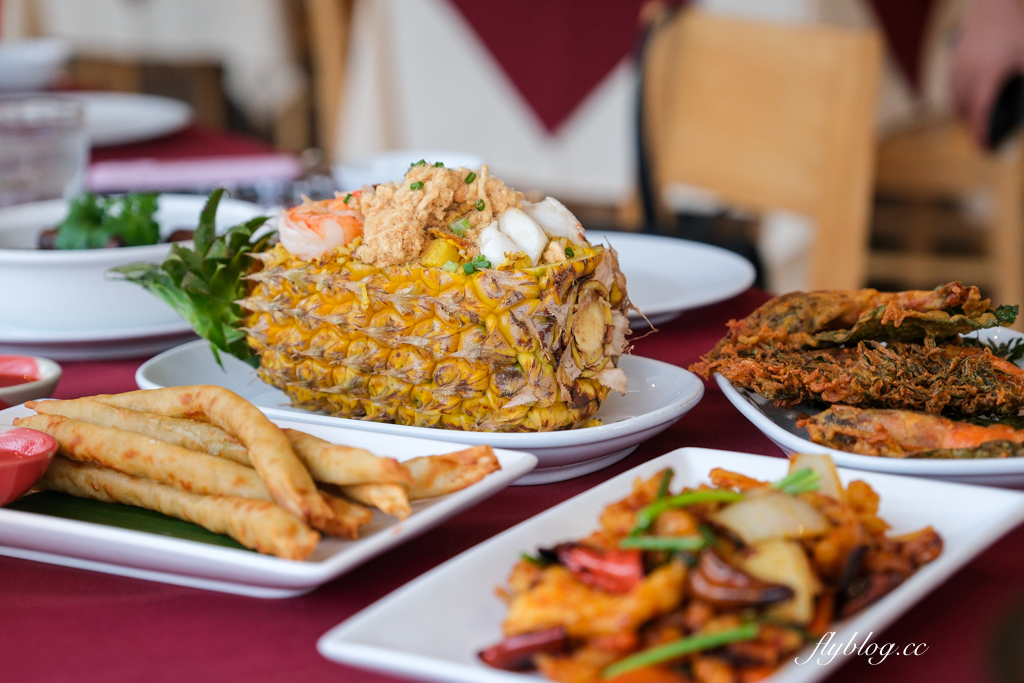 泰國攀牙｜Roilay Khaolak หรอยเล เขาหลัก．攀牙拷叻新開幕泰式餐廳，餐點新鮮美味還有現場演唱 @飛天璇的口袋