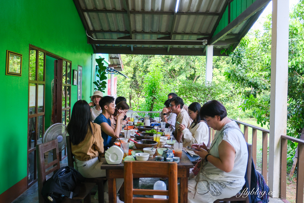 泰國攀牙｜Tien Leng Bak Kut Teh．連續5年米其林必比登推薦不間斷，大啖用陶鍋煮的肉骨茶 @飛天璇的口袋