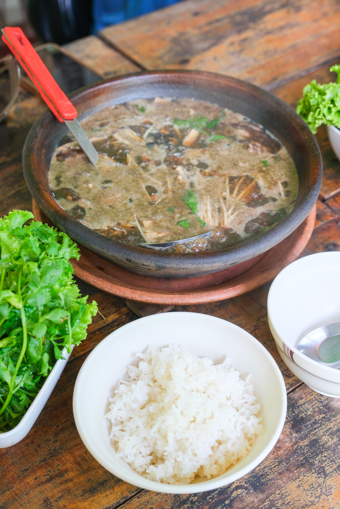 泰國攀牙｜Tien Leng Bak Kut Teh．連續5年米其林必比登推薦不間斷，大啖用陶鍋煮的肉骨茶 @飛天璇的口袋