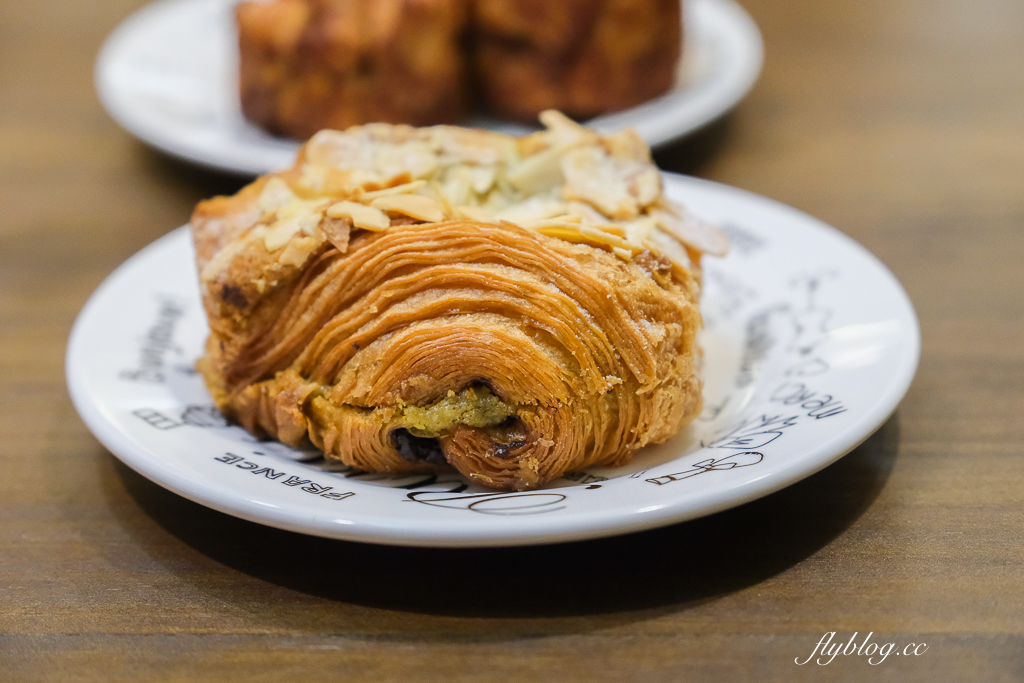 台北松山｜KANG Artisan Bakery．黃仁勳最愛的杏仁可頌，前文華東方烘焙主廚 @飛天璇的口袋