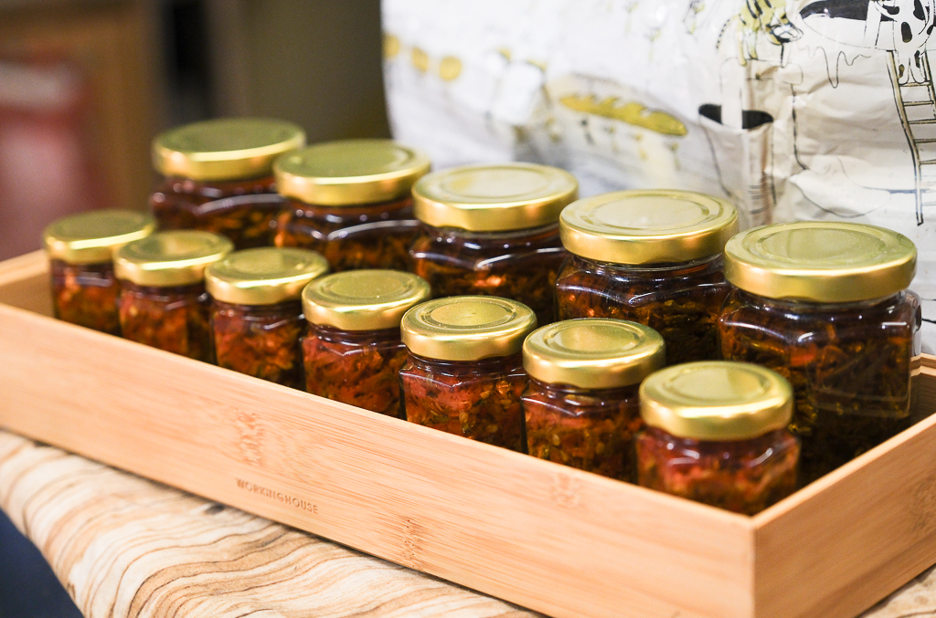 台中南屯｜馬妞手工花生大腸．真材實料的古早味，手工製作新鮮好吃 @飛天璇的口袋