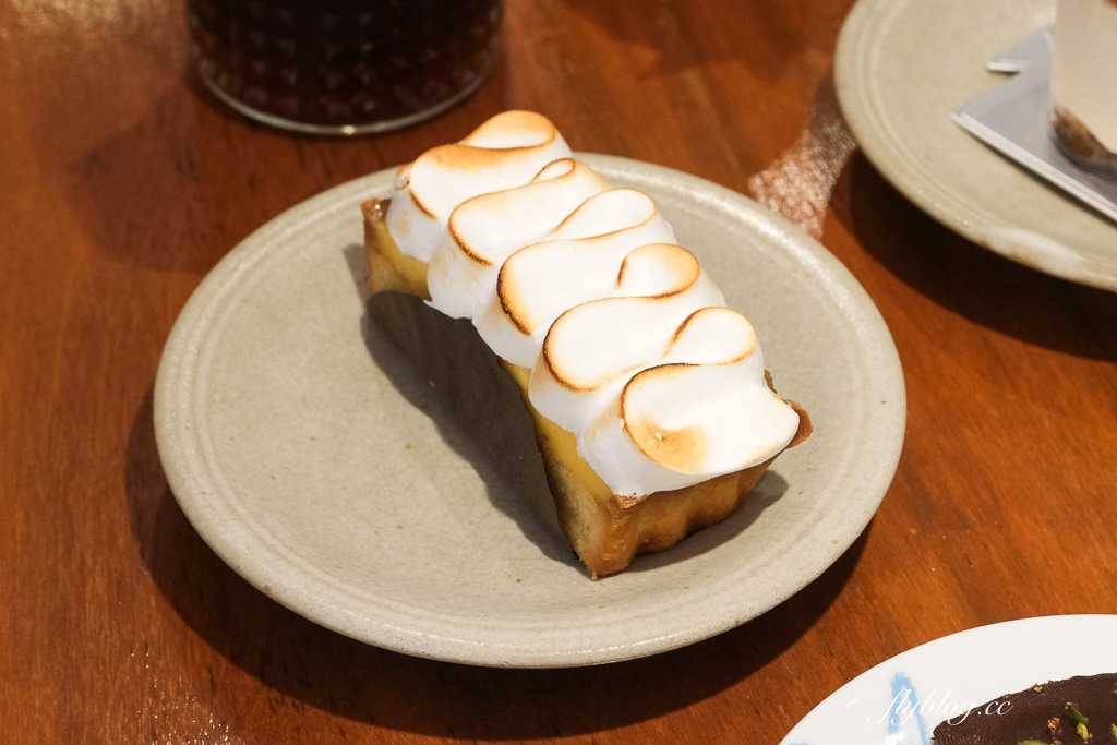 泰國攀牙｜Ocean Man Cafe．數位遊牧的咖啡館天堂，以電影神鬼奇航為意象咖啡 @飛天璇的口袋