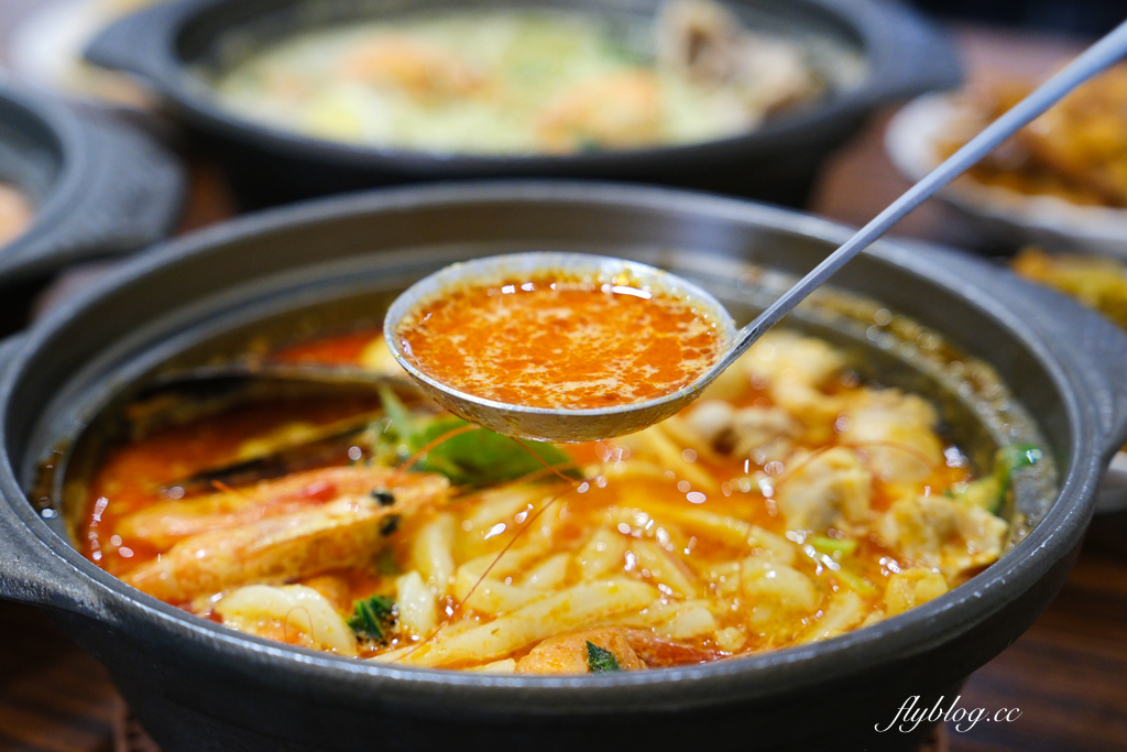 屏東內埔｜嗑一鍋叻沙．五星飯店主廚的好手藝，CP值爆高的南洋風味叻沙鍋 @飛天璇的口袋
