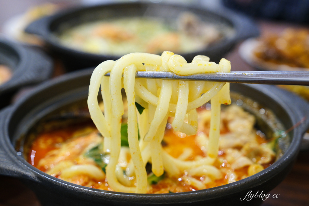 屏東內埔｜嗑一鍋叻沙．五星飯店主廚的好手藝，CP值爆高的南洋風味叻沙鍋 @飛天璇的口袋