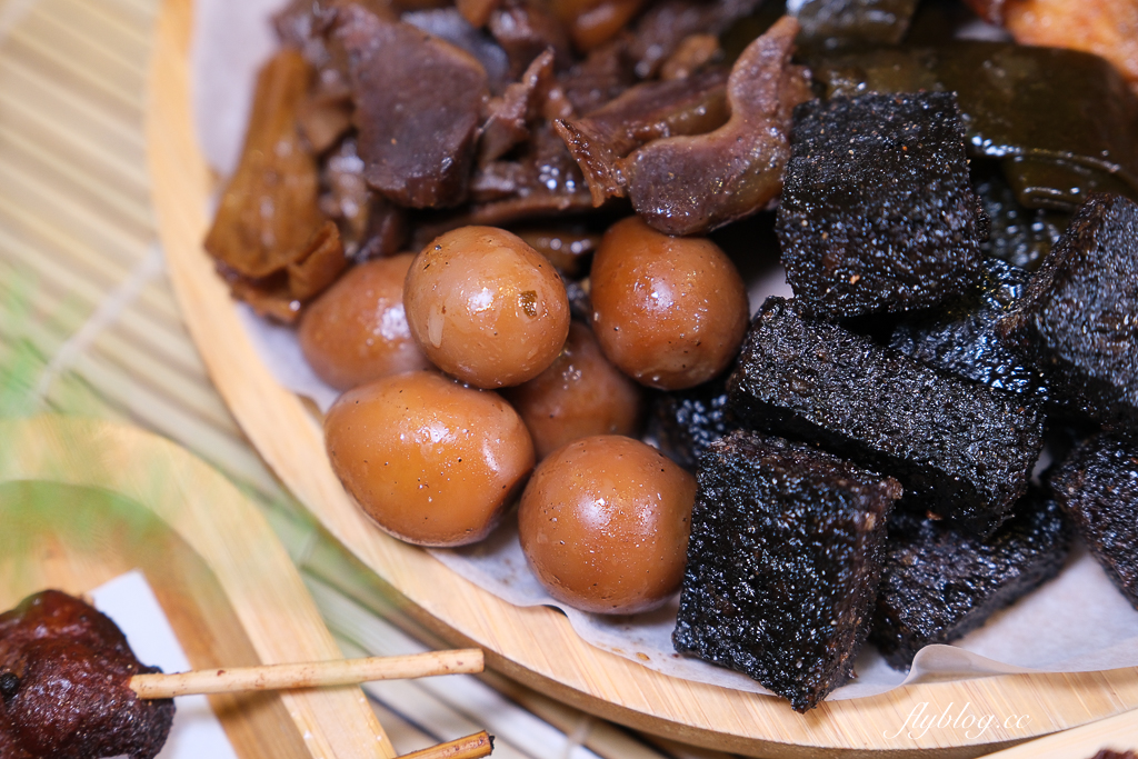 台中北屯｜酥文人東山鴨頭興安店．原忠孝夜市珍東山鴨頭，必點超好吃招牌炸豆皮 @飛天璇的口袋