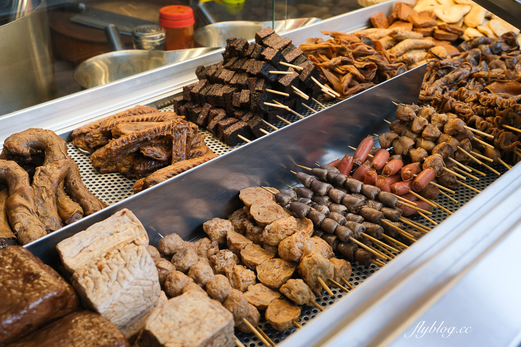 台中北屯｜酥文人東山鴨頭興安店．原忠孝夜市珍東山鴨頭，必點超好吃招牌炸豆皮 @飛天璇的口袋