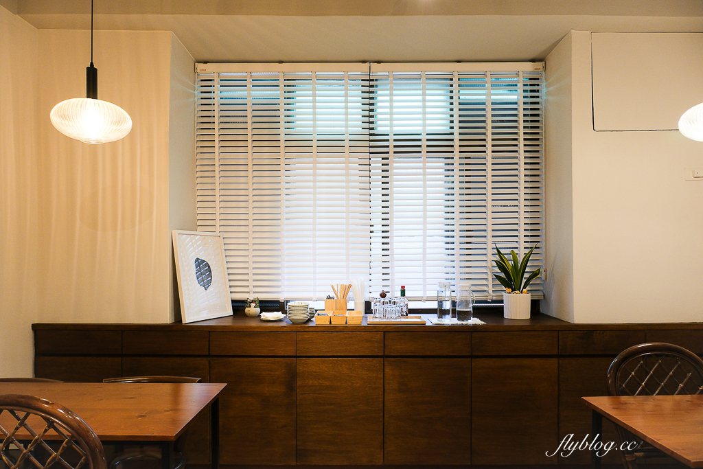 台中南屯｜壹野餐桌 Yuun’s Table．溪木新品牌，提供酸種麵包早午餐和義大利麵 @飛天璇的口袋