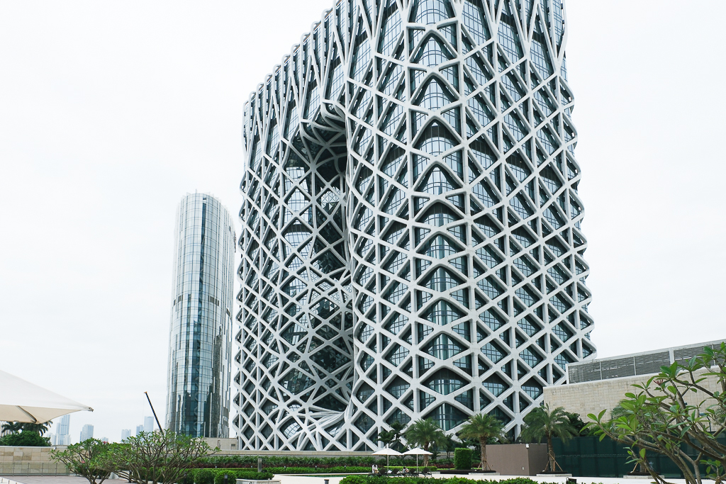 澳門路氹｜摩珀斯 藝賞天地．澳門創意建築新地標，世界級藝術大師的作品 @飛天璇的口袋