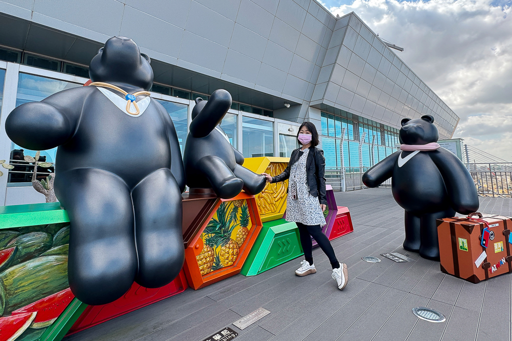 桃園旅遊｜桃園機場第二航廈．近距離看飛機起降、復古美食街、免費休息區、機場飯店 @飛天璇的口袋