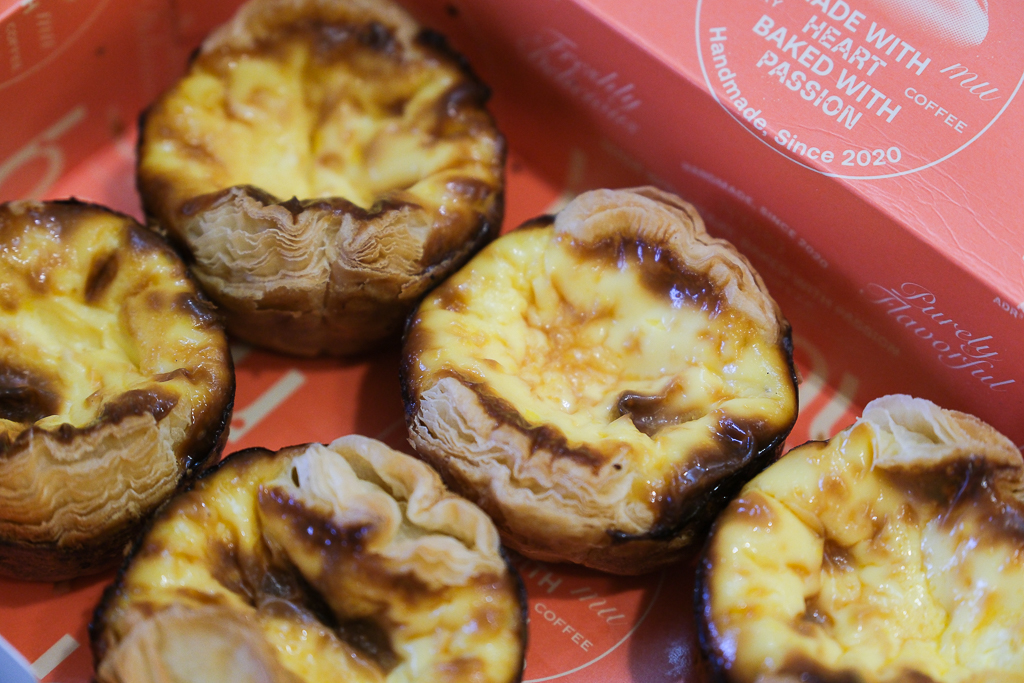 澳門半島｜八目烘焙 bamu bakery．澳門爆紅酥皮蛋塔，蝴蝶可頌麵包也是人氣商品 @飛天璇的口袋