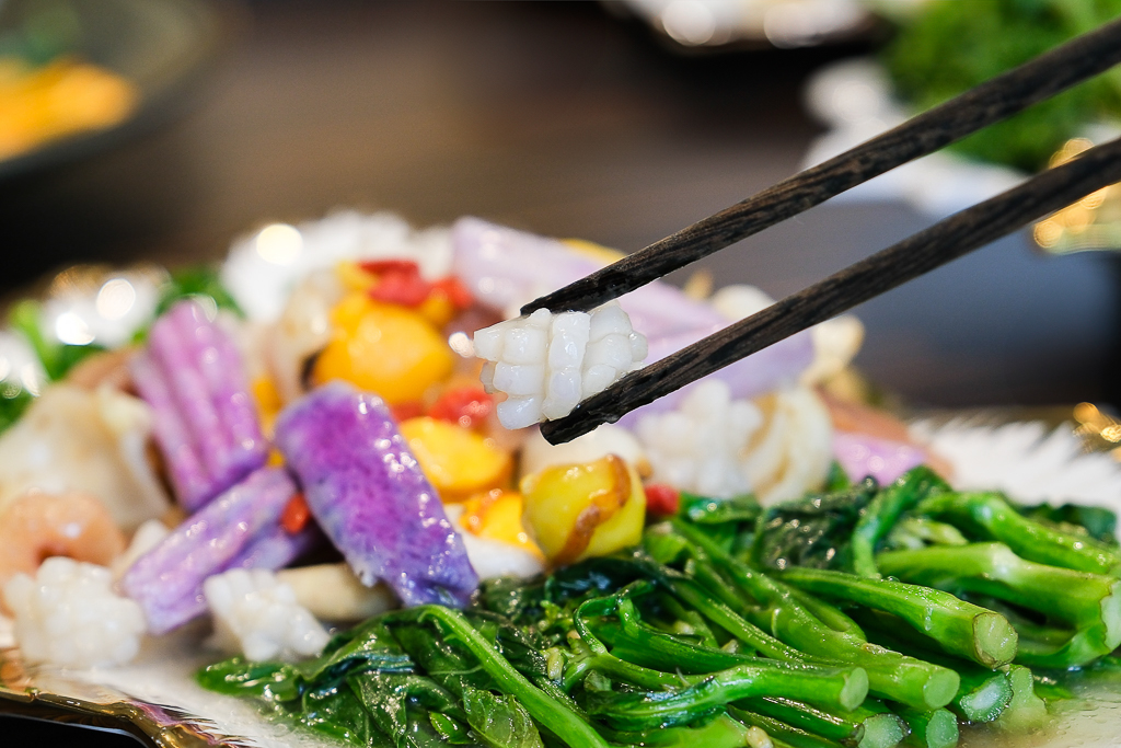 台中北屯｜范頭家客家餐廳 機捷特店．2025台中父親節餐廳，10人席桌菜7588元(早鳥享96折) @飛天璇的口袋