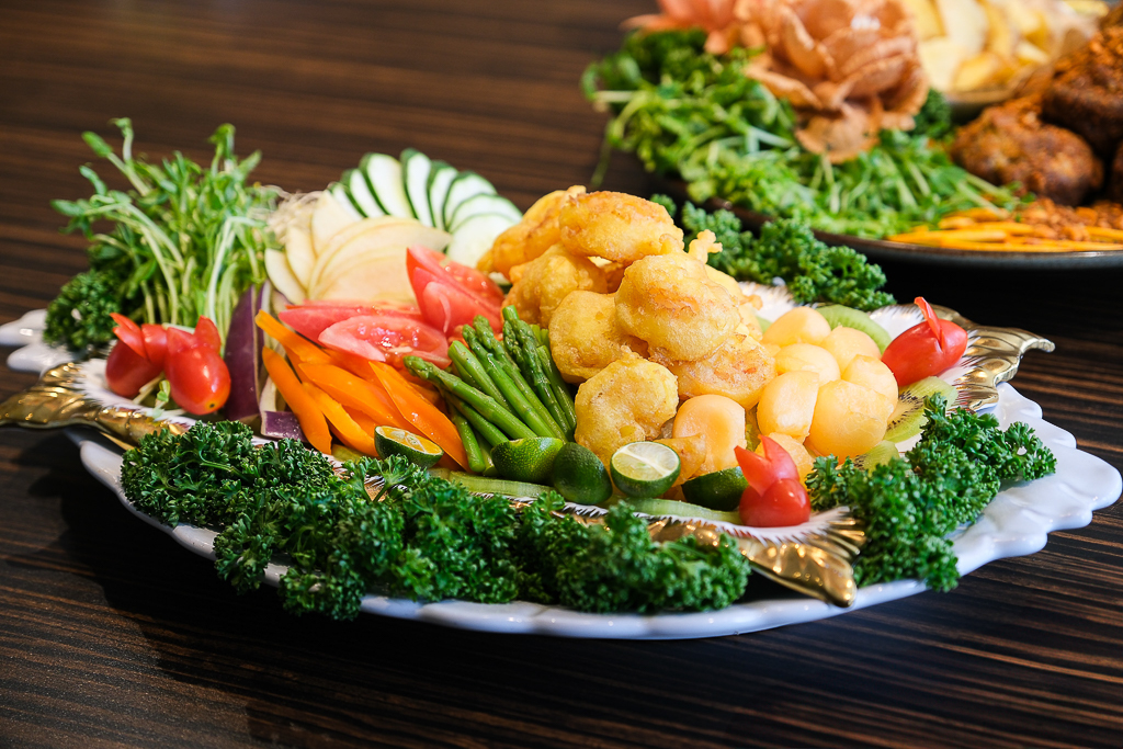 台中北屯｜范頭家客家餐廳 機捷特店．2025台中父親節餐廳，10人席桌菜7588元(早鳥享96折) @飛天璇的口袋