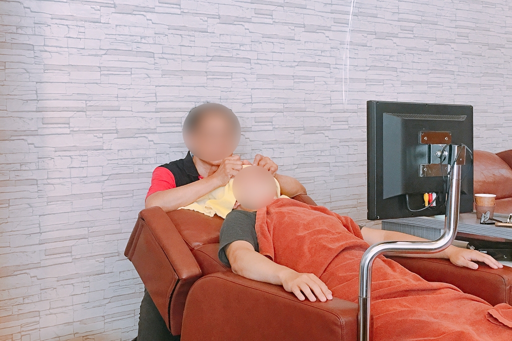 新竹竹北｜鄉親養生館．24小時營業按摩店，免費吃滷肉飯、熱湯、甜品和水果 @飛天璇的口袋