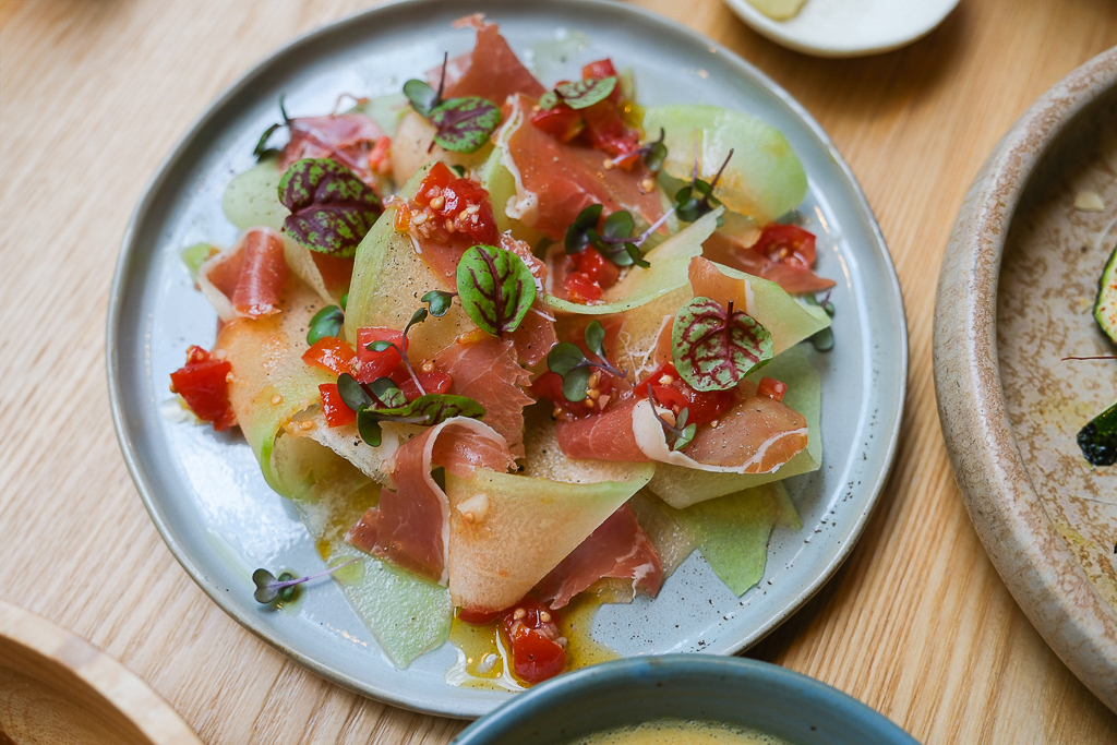 台中西區｜台中直火料理 FORE．龍眼木直火柴燒牛排．台中美術館玻璃屋餐廳 @飛天璇的口袋