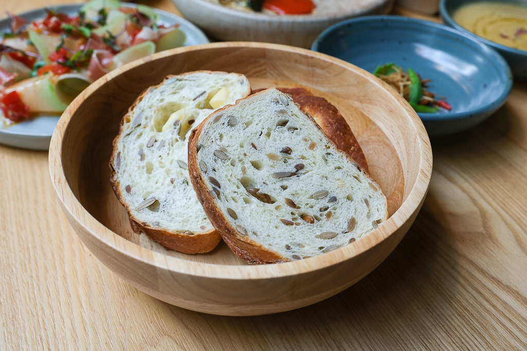 台中西區｜台中直火料理 FORE．龍眼木直火柴燒牛排．台中美術館玻璃屋餐廳 @飛天璇的口袋