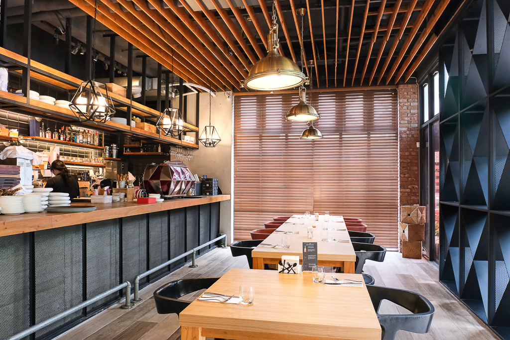 台中西區｜台中直火料理 FORE．龍眼木直火柴燒牛排．台中美術館玻璃屋餐廳 @飛天璇的口袋