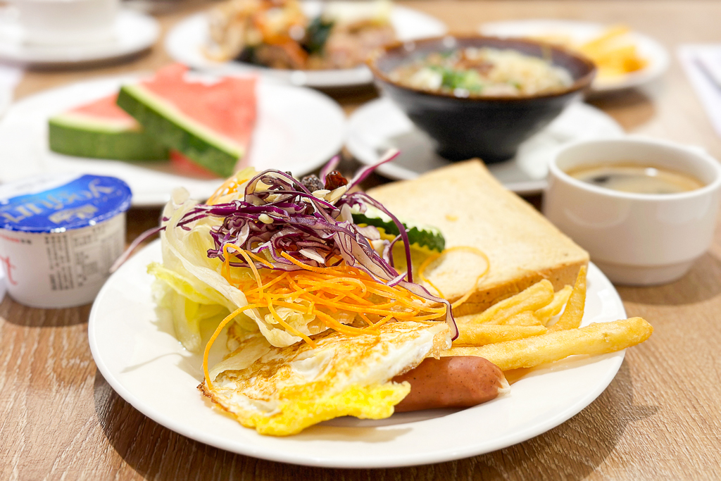 高雄鹽埕｜福容大飯店．鄰近愛河和駁二特區，交通方便地理位置好 @飛天璇的口袋