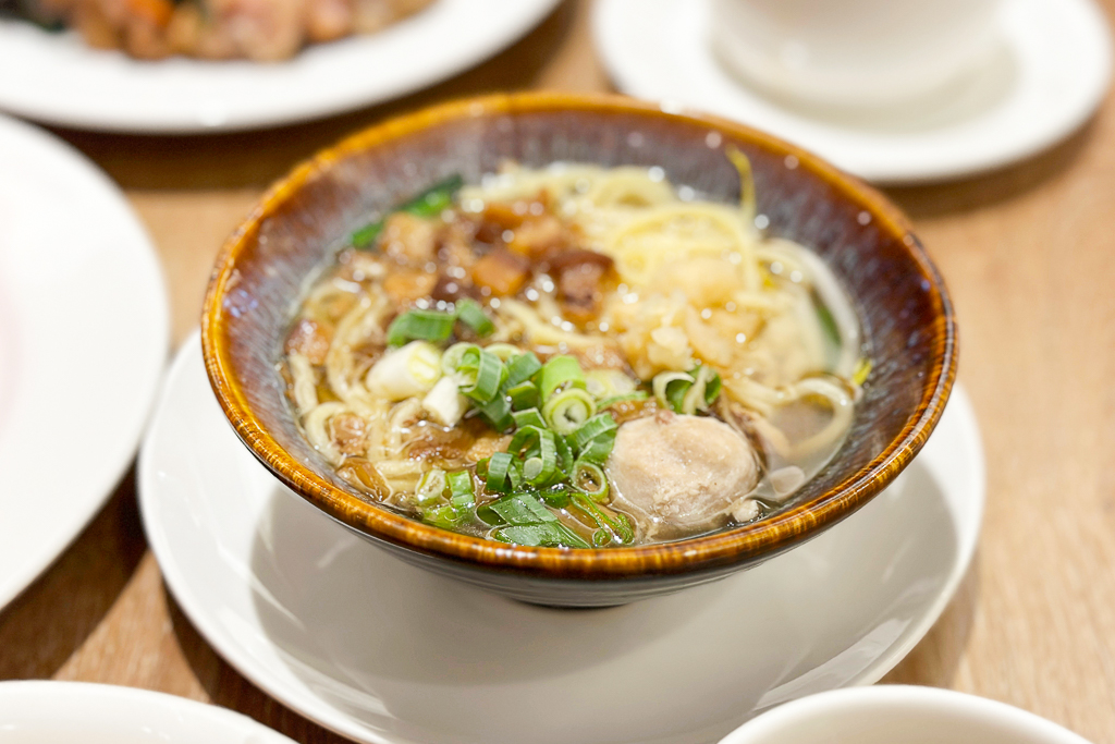 高雄鹽埕｜福容大飯店．鄰近愛河和駁二特區，交通方便地理位置好 @飛天璇的口袋