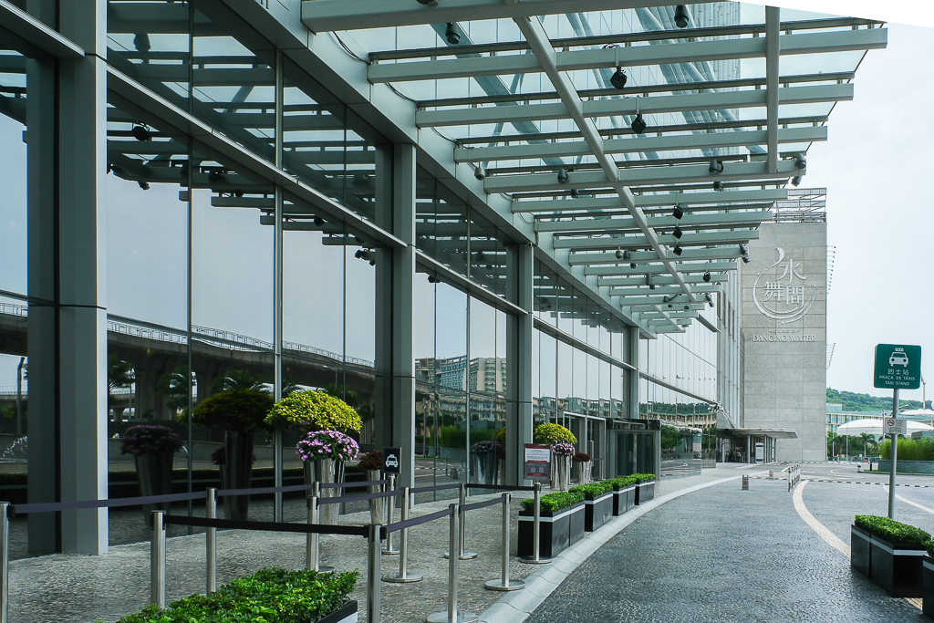 澳門路氹｜澳門君悅酒店．澳門新濠天地五星級酒店，澳門機場接駁車6分鐘抵達 @飛天璇的口袋