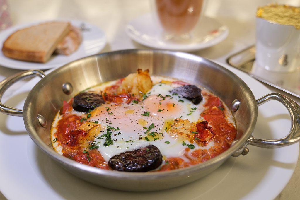 澳門路氹｜摩珀斯酒廊 Morpheus Lounge．澳門奢華七星級酒店，品嚐精緻法式甜點 @飛天璇的口袋