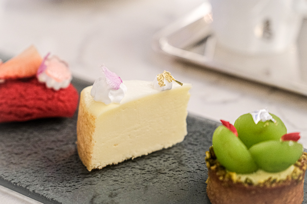 澳門路氹｜摩珀斯酒廊 Morpheus Lounge．澳門奢華七星級酒店，品嚐精緻法式甜點 @飛天璇的口袋