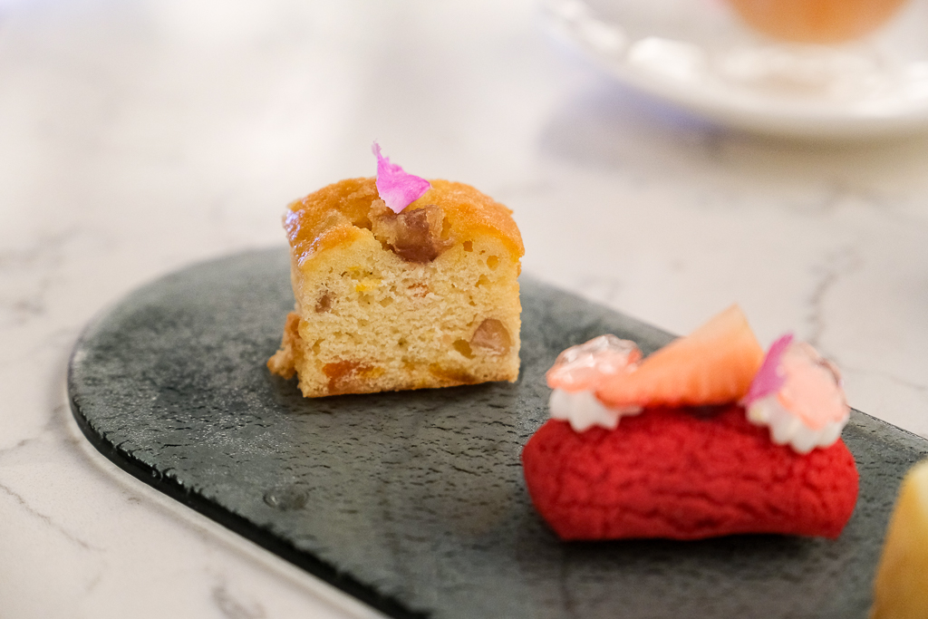 澳門路氹｜摩珀斯酒廊 Morpheus Lounge．澳門奢華七星級酒店，品嚐精緻法式甜點 @飛天璇的口袋