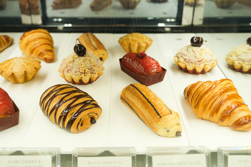 澳門路氹｜摩珀斯酒廊 Morpheus Lounge．澳門奢華七星級酒店，品嚐精緻法式甜點 @飛天璇的口袋