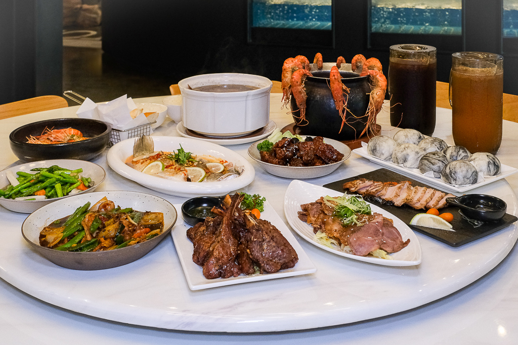 台中北屯｜鴻龍宴活蝦料理．8人套餐4599元10道佳餚，2025台中父親節餐廳推薦 @飛天璇的口袋