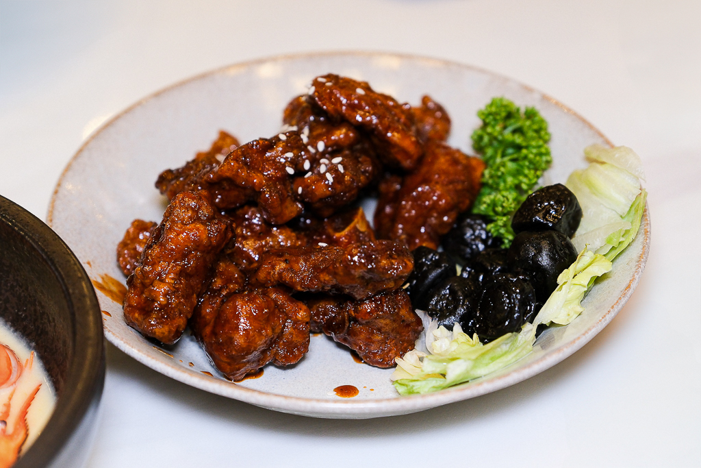 台中北屯｜鴻龍宴活蝦料理．8人套餐4599元10道佳餚，2025台中父親節餐廳推薦 @飛天璇的口袋