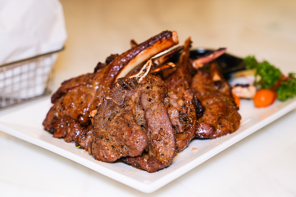 台中北屯｜鴻龍宴活蝦料理．8人套餐4599元10道佳餚，2025台中父親節餐廳推薦 @飛天璇的口袋