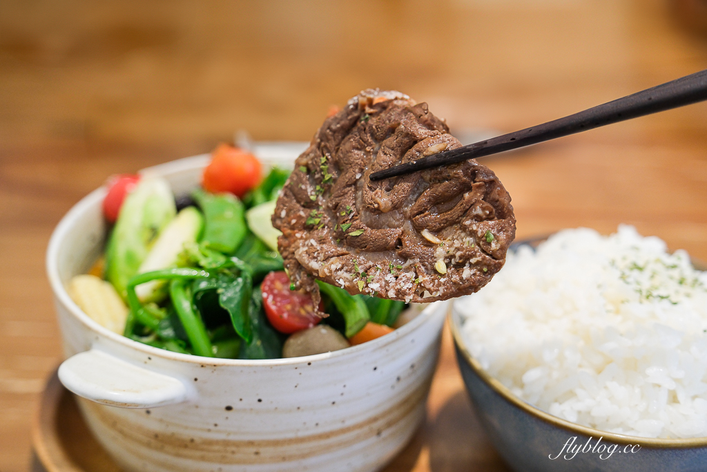 台中北屯｜好事House157．北屯住宅區優質美食，鹹食甜點共生餐廳 @飛天璇的口袋