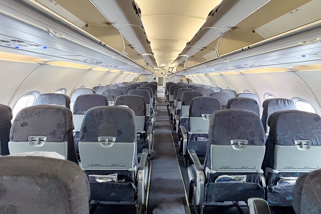 中國澳門｜澳門航空 Air Macau．NX631 台北-澳門 空中巴士320，經濟艙餐點分享 @飛天璇的口袋