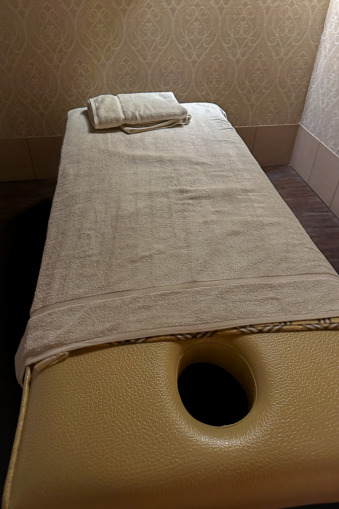 台中南屯｜月荷養生館．以峇里島風情為主題，台中七期高級按摩會館 @飛天璇的口袋