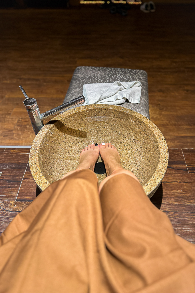 台中南屯｜月荷養生館．以峇里島風情為主題，台中七期高級按摩會館 @飛天璇的口袋