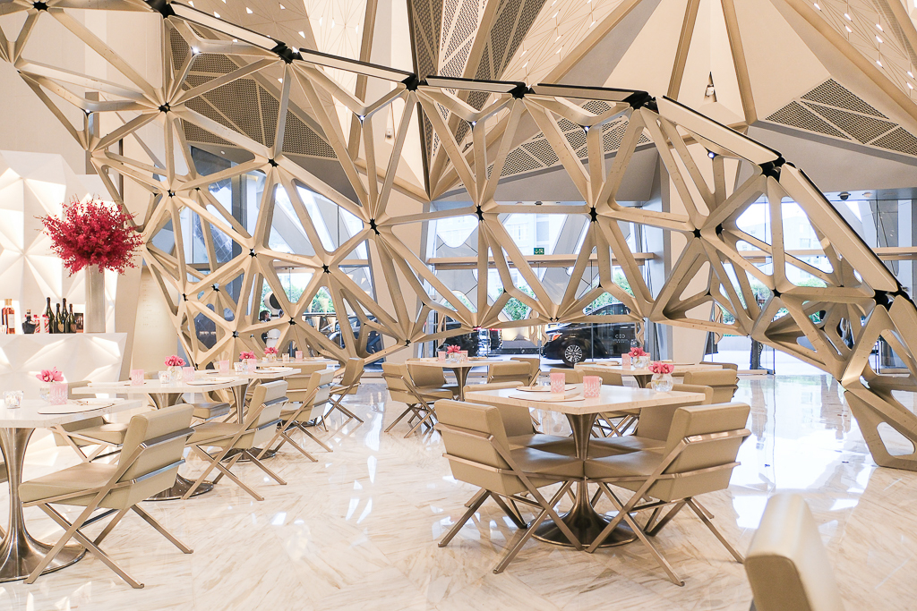 澳門路氹｜摩珀斯酒廊 Morpheus Lounge．澳門奢華七星級酒店，品嚐精緻法式甜點 @飛天璇的口袋