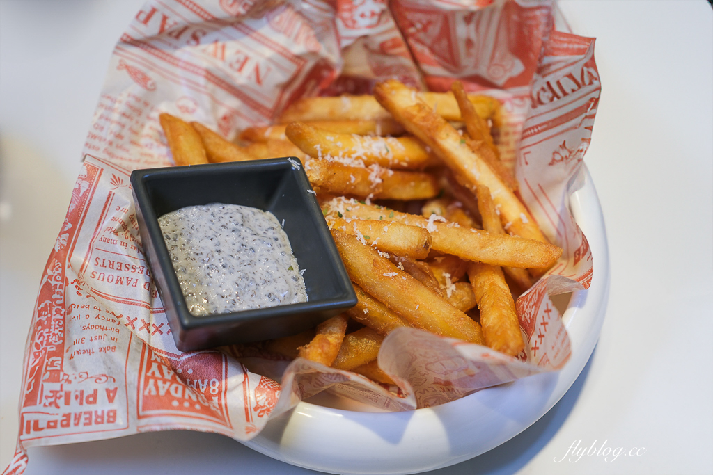 台中西區｜打盹Nap&Knife．廣三SOGO百貨美食餐廳，Google評論4.7顆星台中義大利麵 @飛天璇的口袋