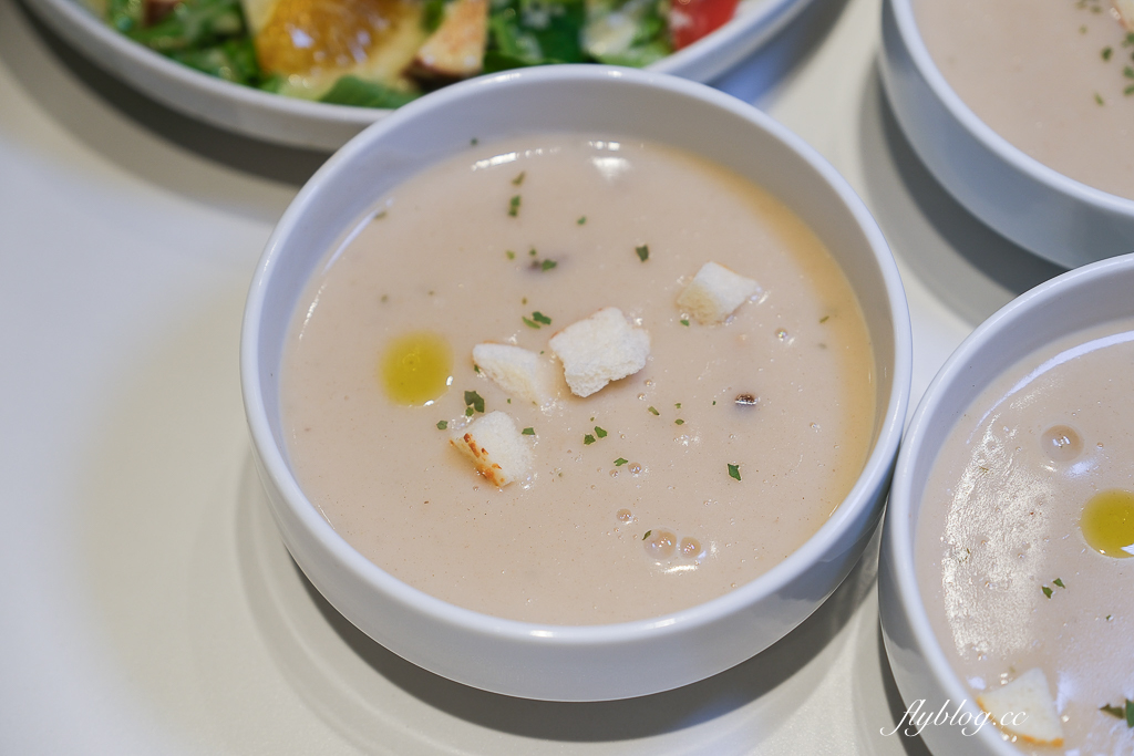 台中西區｜打盹Nap&Knife．廣三SOGO百貨美食餐廳，Google評論4.7顆星台中義大利麵 @飛天璇的口袋