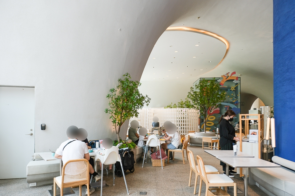 台中南屯｜不二糕餅．台中蛋黃酥排隊名店，日銷萬盒15座101大樓，六週年慶糕點小旅行 @飛天璇的口袋