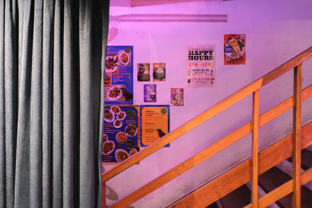 泰國曼谷｜e-ga LAB．一樓是A pink rabbit + Bob蛋糕店，嵩越路人氣咖啡甜點推薦 @飛天璇的口袋