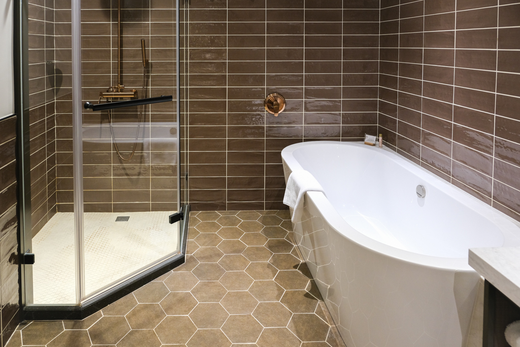 高雄新興｜JOHO HOTEL．下午茶點心吃到飽，早餐可以吃到12點退房 @飛天璇的口袋