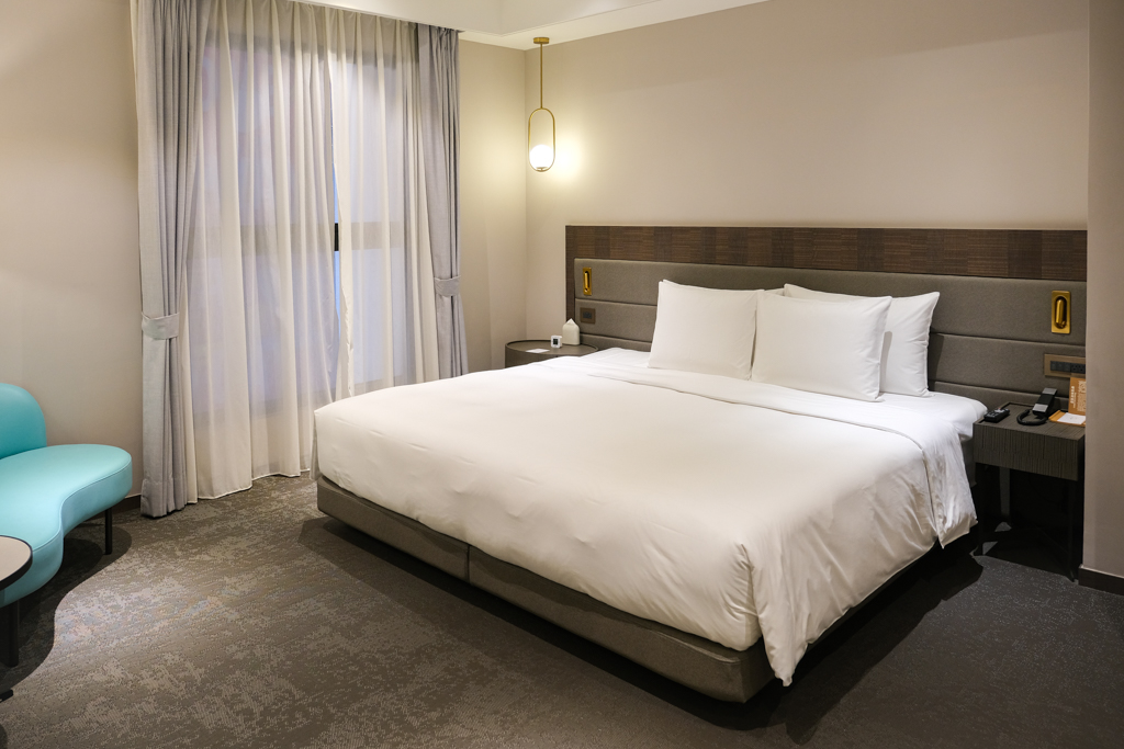 高雄新興｜JOHO HOTEL．下午茶點心吃到飽，早餐可以吃到12點退房 @飛天璇的口袋