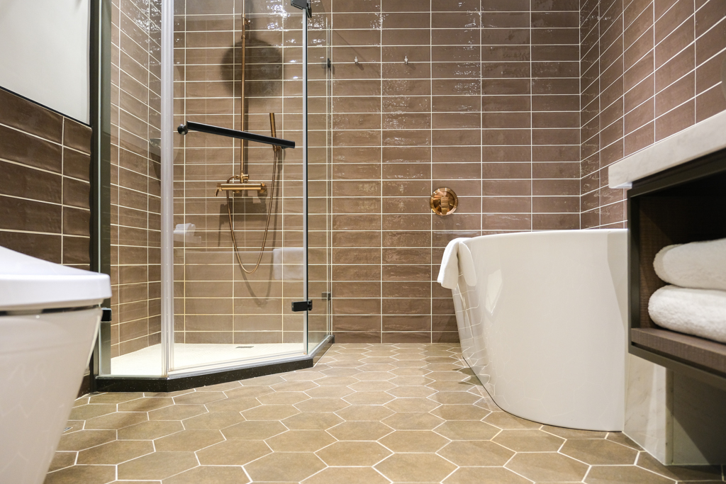 高雄新興｜JOHO HOTEL．下午茶點心吃到飽，早餐可以吃到12點退房 @飛天璇的口袋