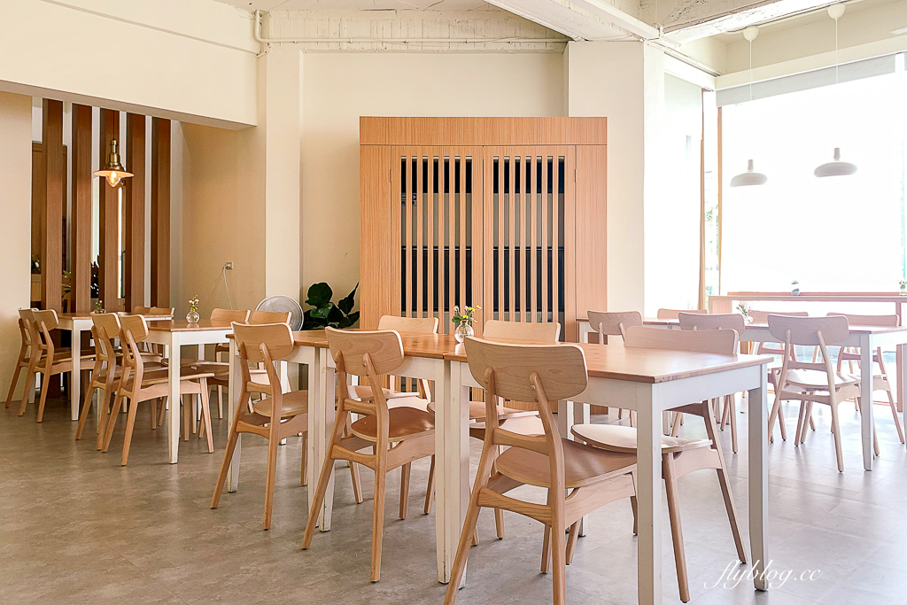 彰化北斗｜晨曦食光．鄉野間獨棟純白建築，北斗文青風質感早午餐 @飛天璇的口袋