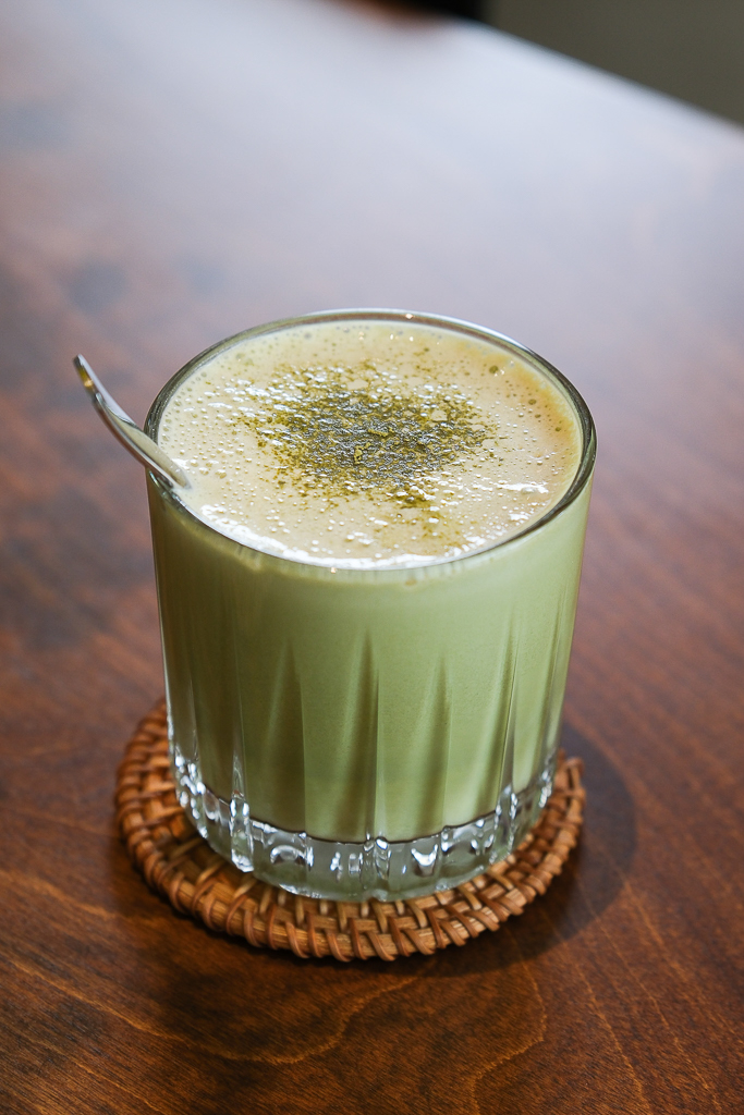 彰化北斗｜與咖啡 And. Coffee Roastery．搬了家空間更提升，甜點更有水準 @飛天璇的口袋