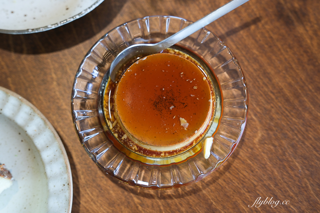 彰化北斗｜與咖啡 And. Coffee Roastery．搬了家空間更提升，甜點更有水準 @飛天璇的口袋