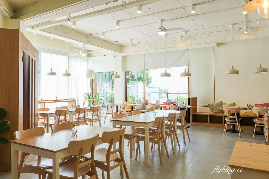 彰化北斗｜晨曦食光．鄉野間獨棟純白建築，北斗文青風質感早午餐 @飛天璇的口袋