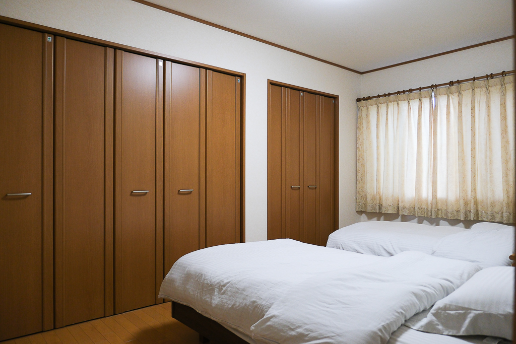 日本北海道｜卓也美瑛微宿．美瑛車站包棟民宿，車站步行7分鐘，鄰近超市和便利商店 @飛天璇的口袋