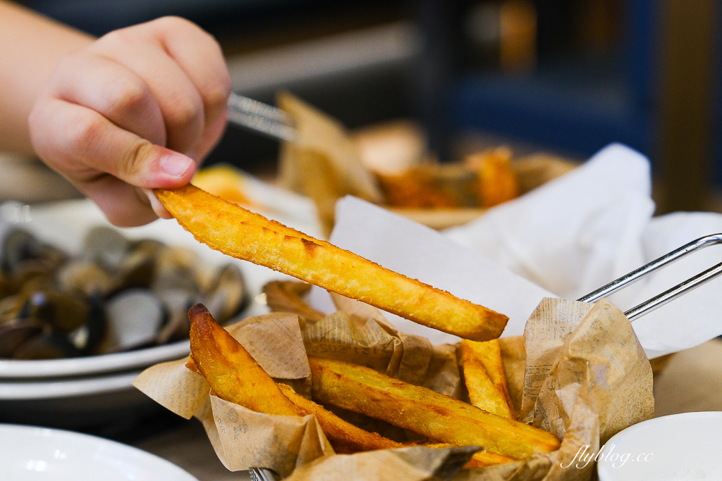台中東區｜瀧厚炙燒熟成牛排．290元起濕式熟成牛排，湯品飲料無限使用 @飛天璇的口袋