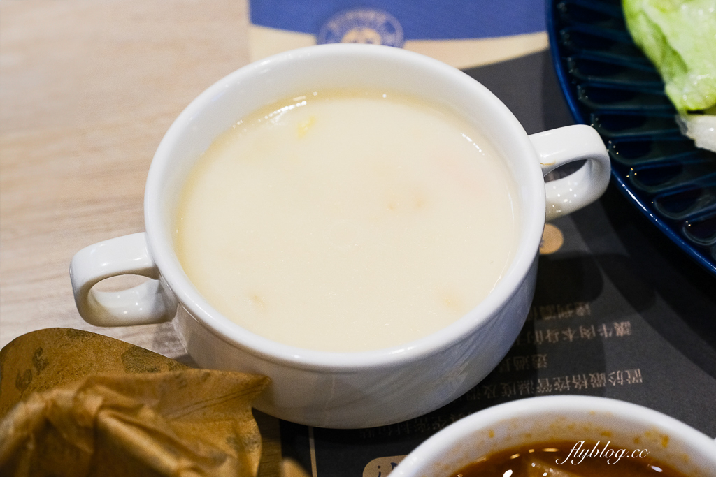 台中東區｜瀧厚炙燒熟成牛排．290元起濕式熟成牛排，湯品飲料無限使用 @飛天璇的口袋