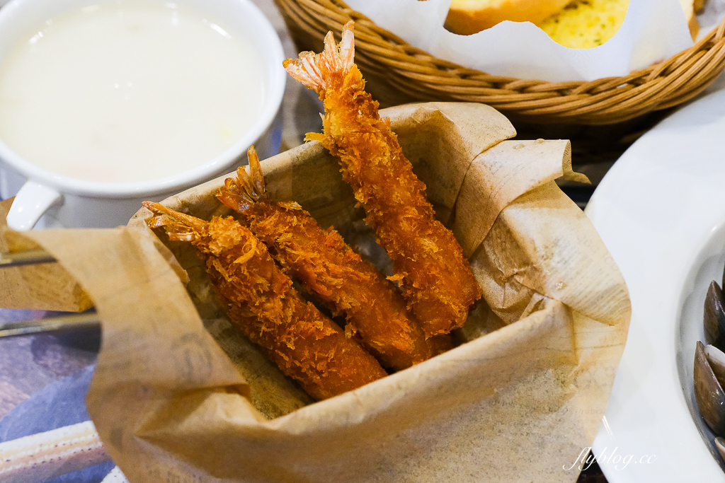 台中東區｜瀧厚炙燒熟成牛排．290元起濕式熟成牛排，湯品飲料無限使用 @飛天璇的口袋